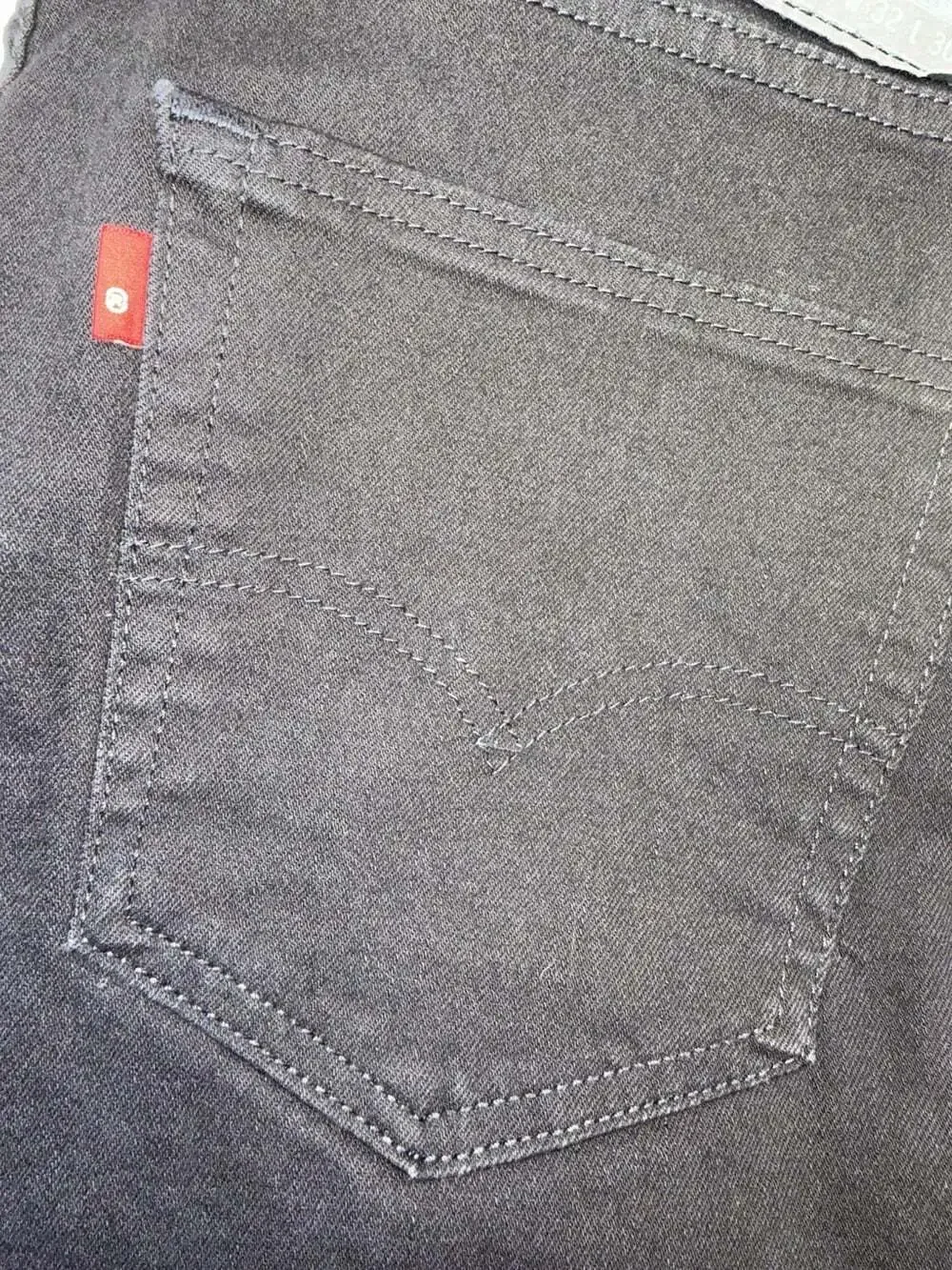 Levis 502 Regular Tapered Jeans Mens 32x30 Dark Black WaterLess Denim Pants EUC